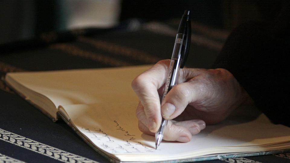 hand, schreiben, stift, menschen, autor, hinweis, lernen, memo, erinnerungen, testament, dokumentieren, scrollen, testament, testament, testament, testament, testament